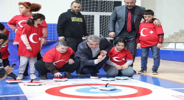 21 Mart Dünya Down Sendromu Farkındalık Gününde özel çocuklar sporla buluştu