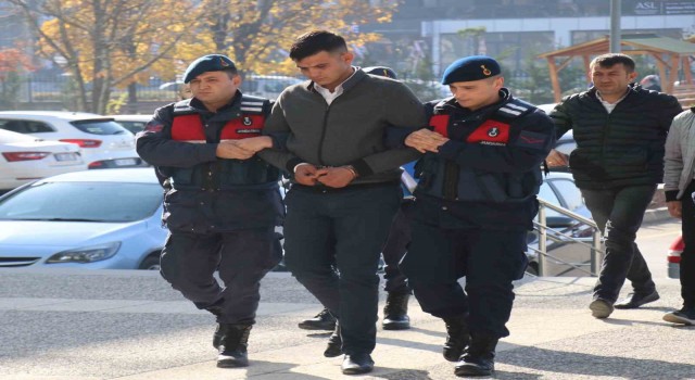 3 kişinin öldüğü 27 kişinin yaralandığı kazanın sürücüsü: Lastiğim patladı