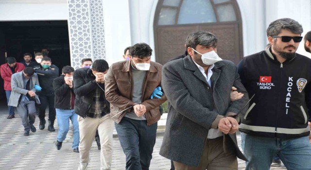 8 milyon TLlik soygun yapan Altın Kızlar çetesi operasyonunda 36 tutuklama