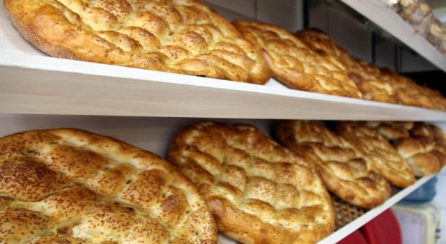 Adanada Ramazan pidesine zam yok