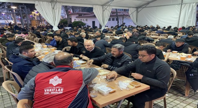 Adıyamanda ilk iftar dualarla açıldı