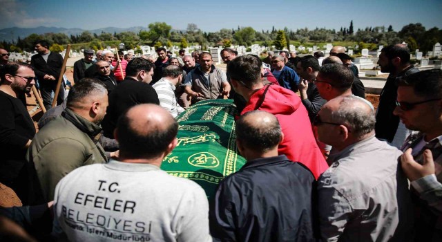 ADÜ Hastane personeli, mesai arkadaşları Çelik ve Eryılmazı son yolculuğuna uğurladı