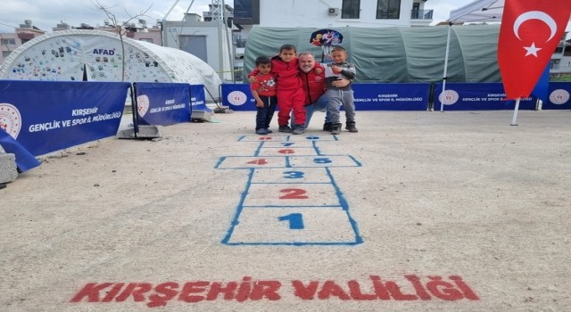 Ahi Evranın torunları İskenderunda gönül köprüsü kurmaya devam ediyor