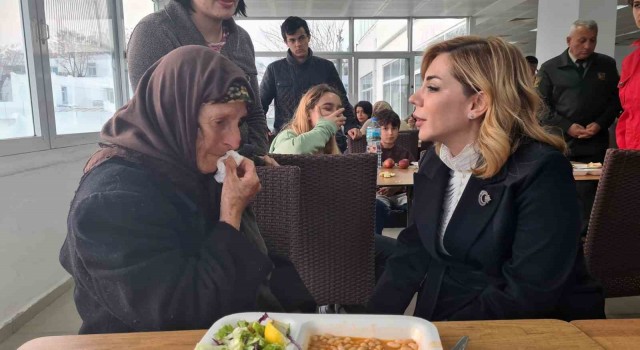 AK Parti Milletvekili Gökcan: Muğlada 45 bin depremzede misafir ediyoruz