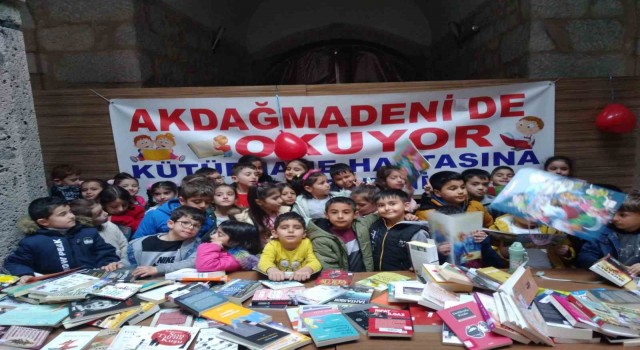 Akdağmadeninde öğrencilere Kütüphane Haftası etkinliği düzenlendi