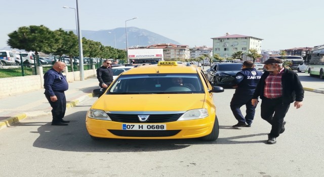 Alanyada halk otobüsleri ve taksiler denetlendi