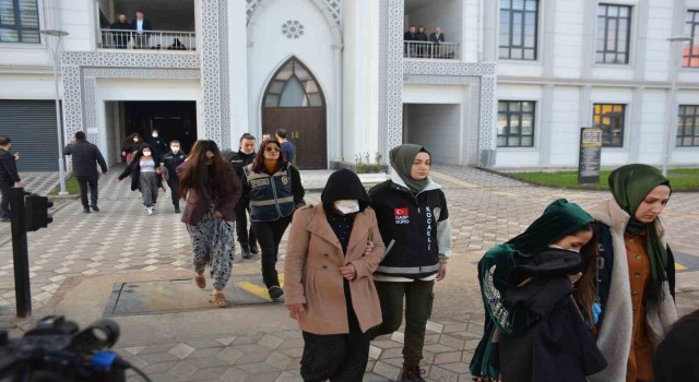 Altın Kızlar baltayı taşa vurdu: 8 milyonluk vurgununun şüphelileri adliyede