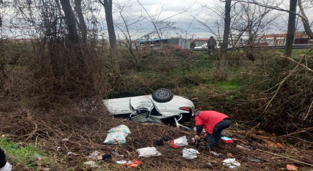 Anadolu Otoyolunda kaza: 5 kişilik aile ölümden döndü