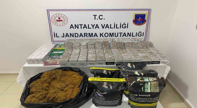 Antalyada jandarmadan kaçak sigara baskını