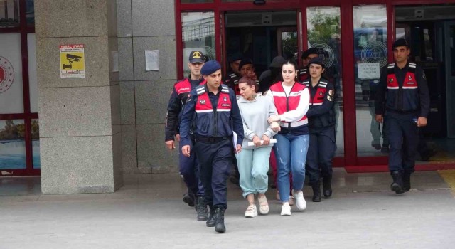 Antalyada silah tehditli şantaj çetesine operasyon: 4 tutuklama