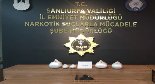 Araçtan uyuşturucu madde çıktı