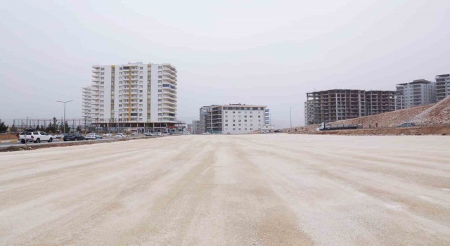 Artukluda yaklaşık 1000 araçlık otopark hizmete girdi