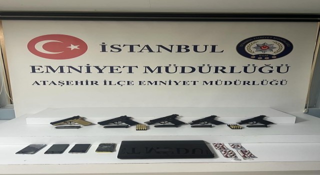 Ataşehirde silahlı çatışmaya giren gruptan 3ü tutuklandı