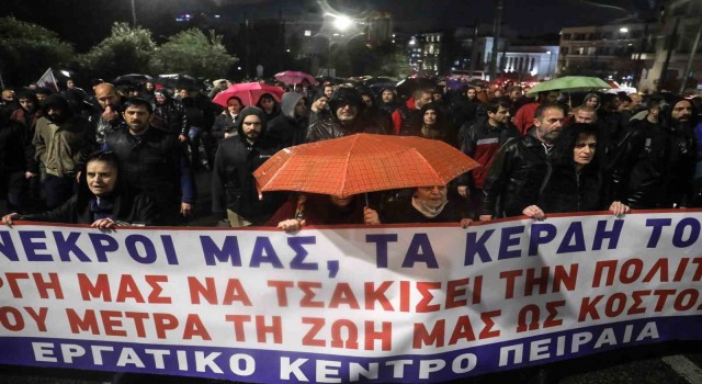 Atinada tren kazası protestosu