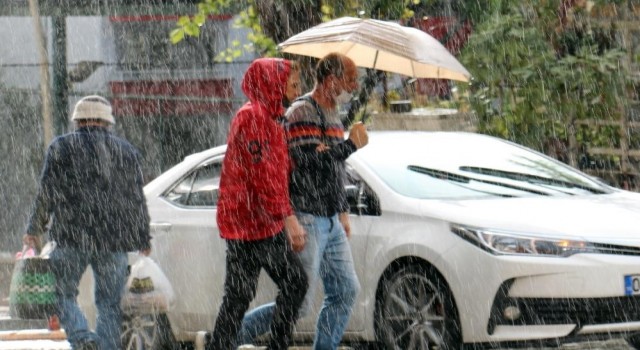 Aydında beklenen kuvvetli yağışlara dikkat