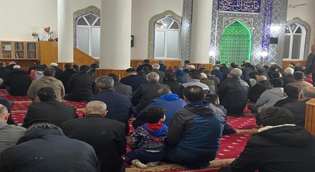 Aydında Berat Kandilinde camiiler doldu taştı