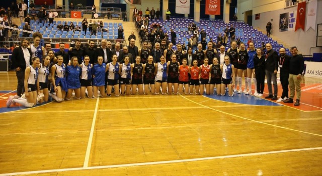 Aydının Sultanları Sarıyer Belediyesporu sahasında farklı yendi
