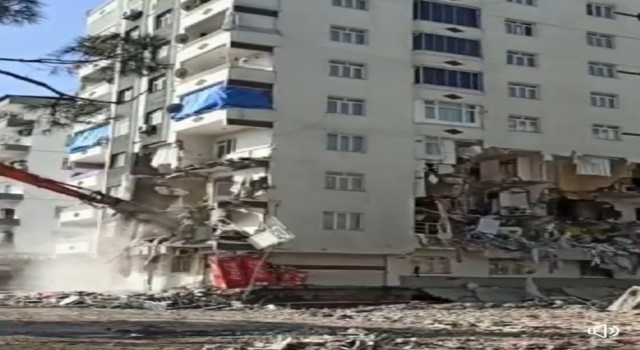 Bağlarda depremde etkilenen vatandaşlara ‘eşya tespiti başvurusu yapın çağrısı