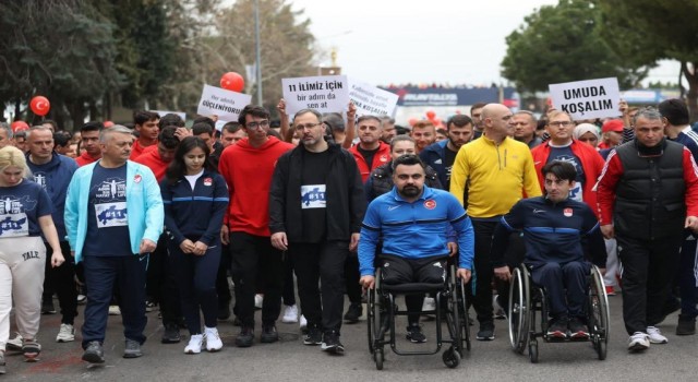 Bakan Kasapoğlu: Spor, birleştiren bir olgu