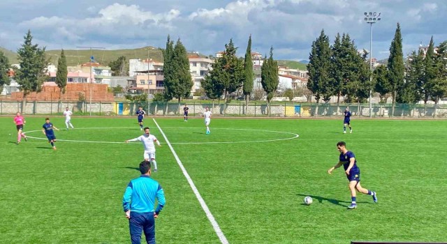 BAL: Alaçatıspor 1 - 1 Bağcılarspor