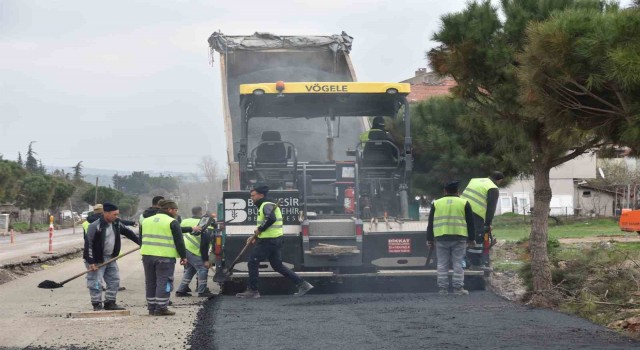 Balıkesir Büyükşehirden Susurluk ve İvrindiye sıcak asfalt
