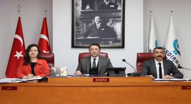 Bandırmada 15 bin binanın 11 bini 1999dan önce
