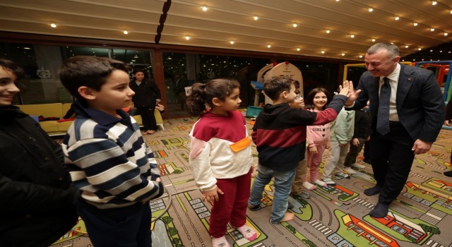 Başkan Büyükakından depremzedelere: Sizler bizim baş tacımızsınız