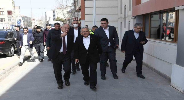 Başkan Büyükkılıçtan Yahyalıda yatırım değerlendirme toplantısı