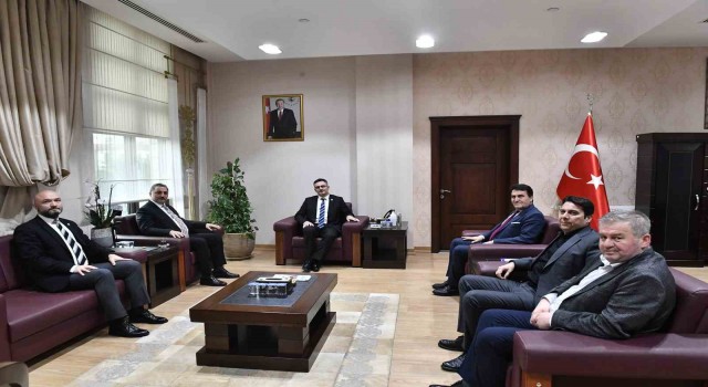 Başkan Dündardan Rektör Çağlara ziyaret