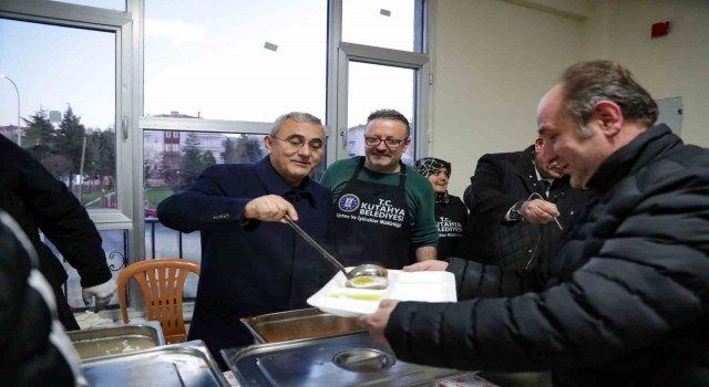 Başkan Işık: Hemşehrilerimizi iftar sofralarımıza bekliyoruz