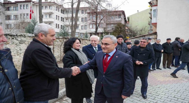 Başkan Işıktan Cumhuriyet Caddesi anketine katılın çağrısı