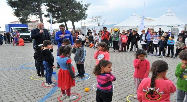 Başkan Sandıkçı: “Deprem bölgesindeki çalışmalarımızı büyük bir hassasiyetle sürdürüyoruz”