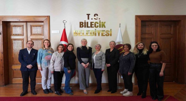 Başkan Subaşı, Kadın Girişimi Üretim ve İşletme Kooperatifi üyelerini makamında ağırladı