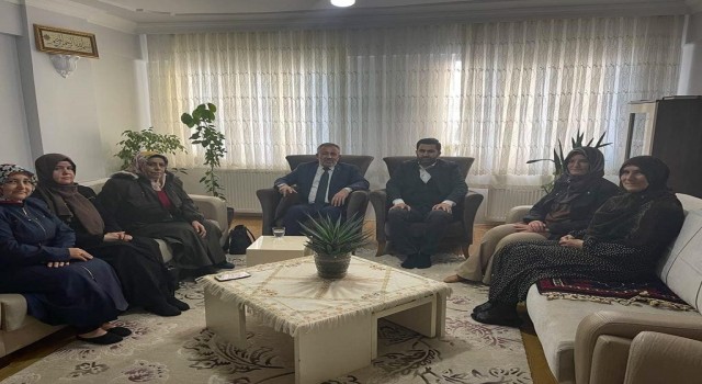 Başkan Yıldırımdan şehit ablasına ziyaret