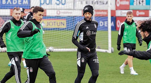 Beşiktaş, Fenerbahçe maçı hazırlıklarına devam etti