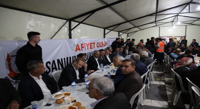 Beyazgül Suruçta vatandaşlarla iftar açtı