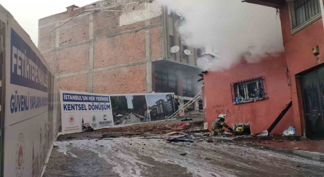 Beyoğlunda tek katlı gecekonduda yangın: 1 yaralı