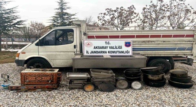 Bir tesisin mutfağından hırsızlık yapan şüpheliler JASATtan kaçamadı