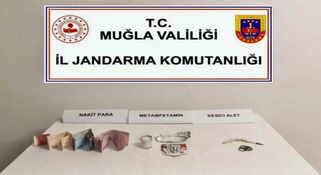 Bodrumda uyuşturucu operasyonunda: 4 gözaltı