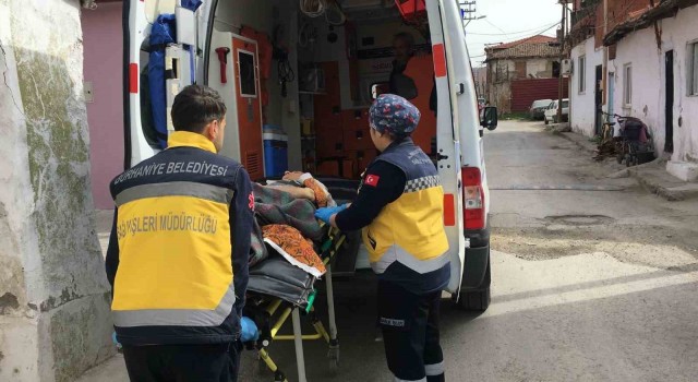 Burhaniye Belediyesinin evde bakım ve sağlık hizmetleri devam ediyor