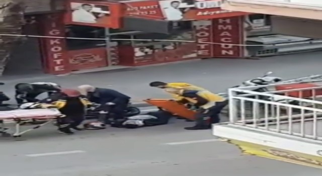 Bursada motosiklet sürücüsü kaza yaptı, yardımına ilk önce vatandaşlar koştu