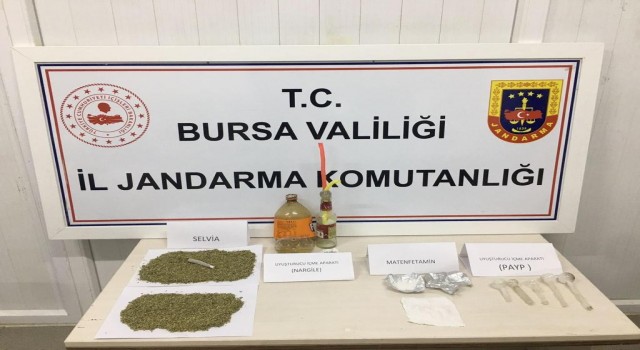 Bursada uyuşturucu tacirlerine yönelik operasyon: 2 tutuklama