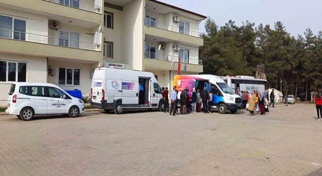 Büyükşehir ekipleri Hatay ve Adıyamanda çalışmalarını sürdürüyor