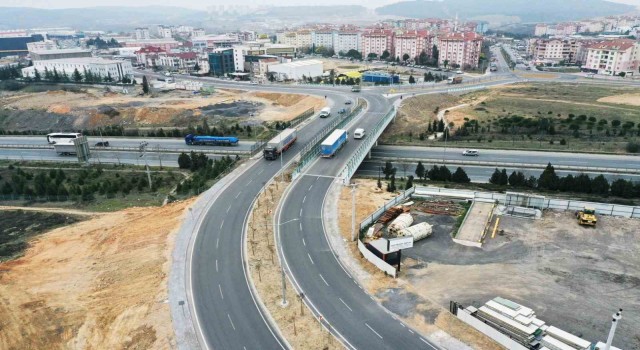 Büyükşehir, Turgut Özaldaki trafik sorununa neşter vurdu