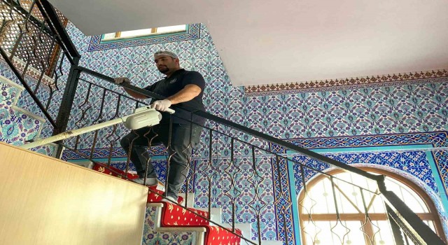 Büyükşehirden camilerde temizlik çalışması
