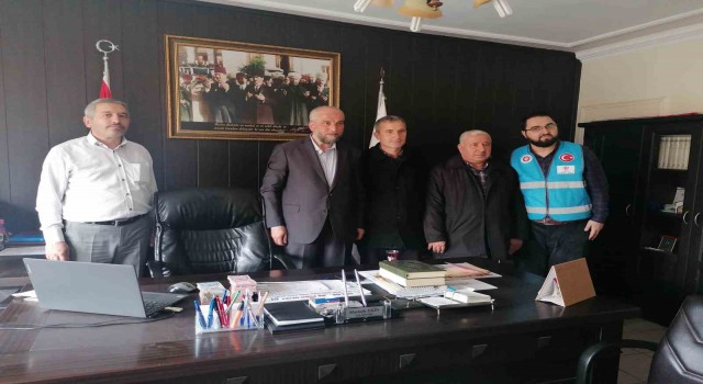 Çanda din görevlilerinden depremzedelere bağış