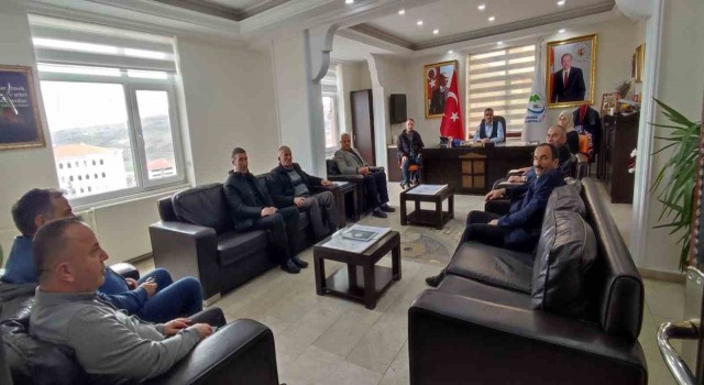 Çekerek Belediye Başkanı Çakır, ilçeden geçen diri fay hatlarına dikkat çekti