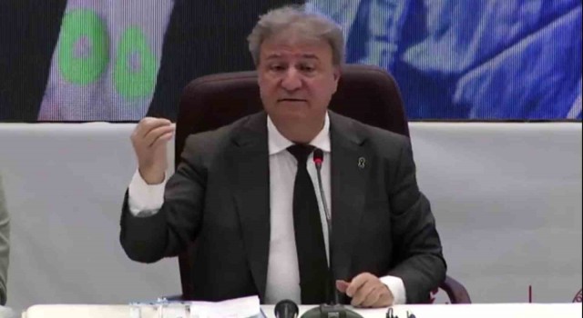CHPli Başkan İduğdan deprem sonrası muhalefetin eleştirilerine tepki