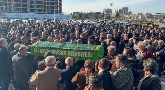 CHPli Köksalın vefat eden babası toprağa verildi