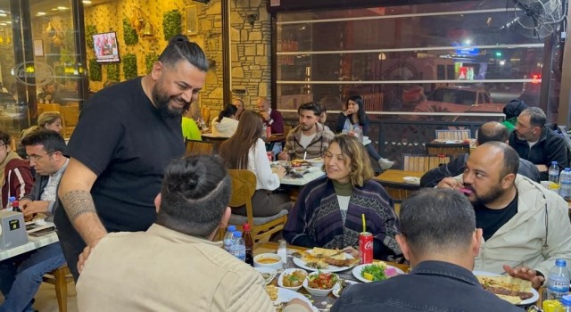 Cihangir Kebap, iftarda yoğun ilgi görüyor